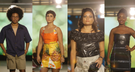 MAIS DE 60 PEÇAS DE ROUPAS CRIADAS COM MATERIAS RECICLÁVEIS