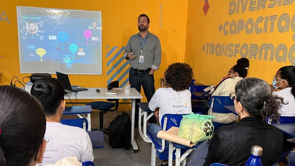 Palestra sobre Soft e Hard Skills inspira alunos do Ponto da Moda em Salvador