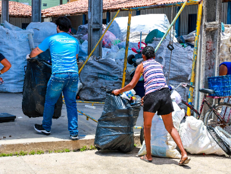 Plastitroque ultrapassa a marca de 10 toneladas de resíduos arrecadados no Vergel do Lago 