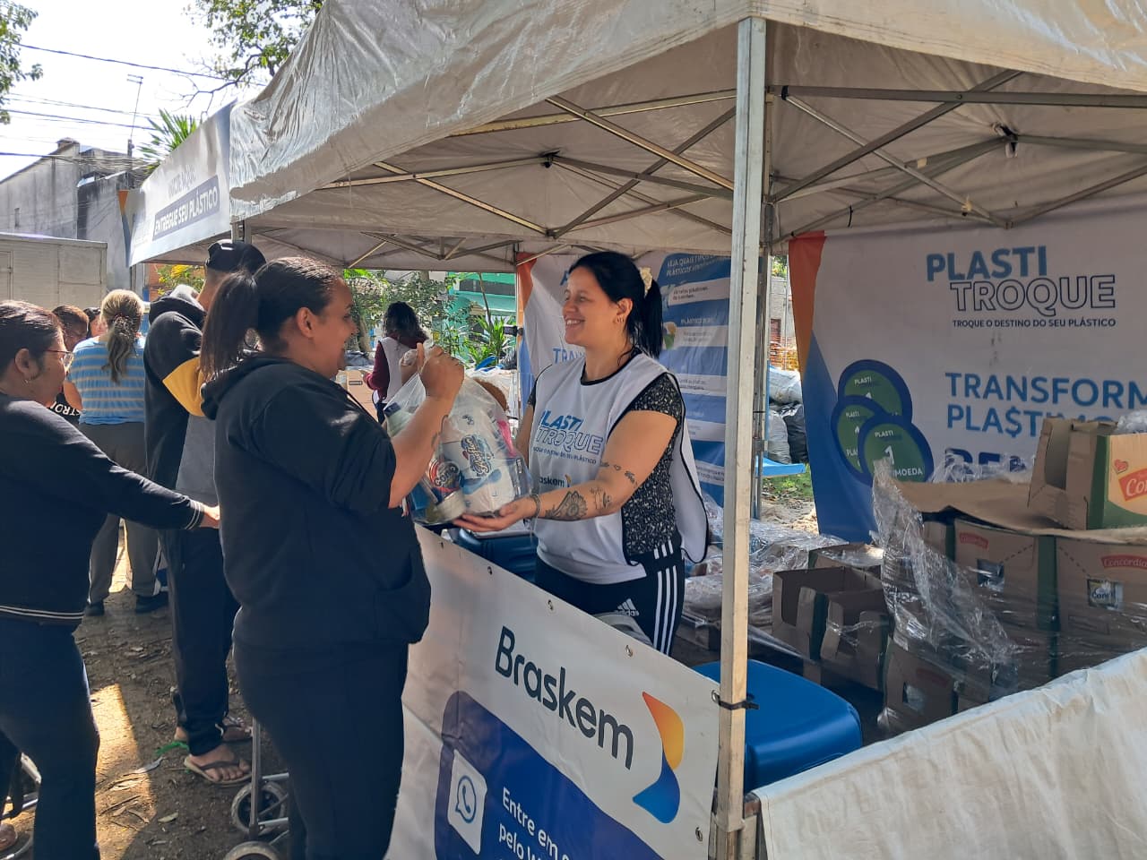 Plastitroque encerra calendário 2025 no Parque São Rafael e reforça conscientização sobre o pós-consumo