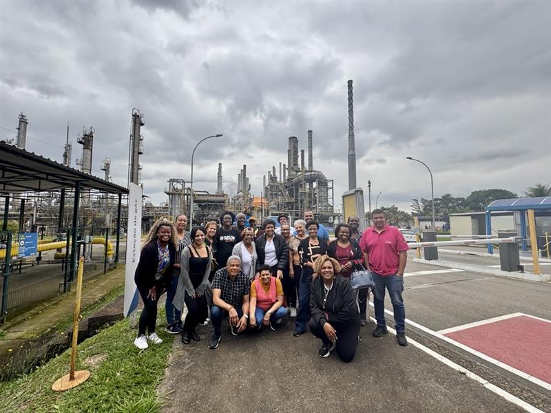 Formando Laços amplia diálogo com a comunidade e impacta mais de 3,4 mil pessoas no ABC em 2025