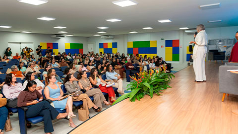 Projeto Trilhas da Infância encerra ciclo de formação de profissionais que atendem crianças em Maceió